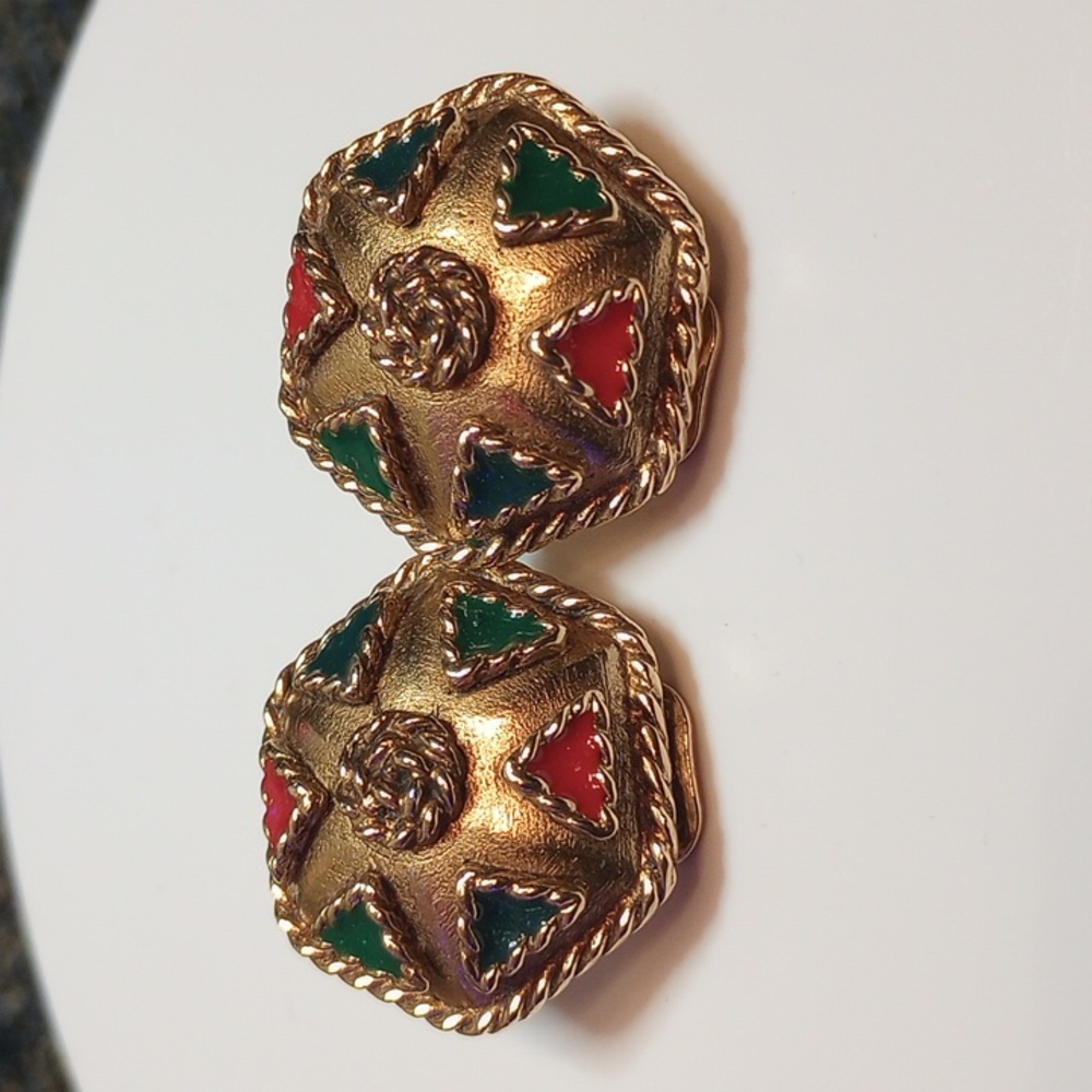 Vintage Clip On Earrings/Great Colors for Christmas/ Marked GJD